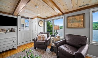 195 E Side Dr, Alton, NH 03809
