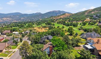 2941 OAKWOOD Dr, Bountiful, UT 84010