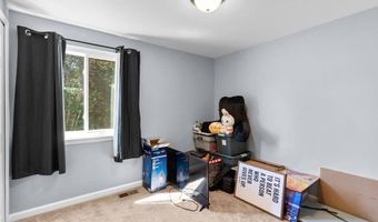 15811 Perkins Ln, Bowie, MD 20716