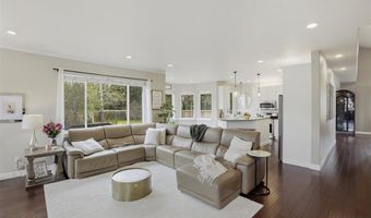 10200 Halfhitch Cir, Anchorage, AK 99515