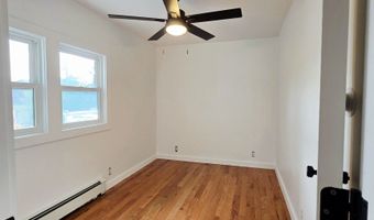 112 Clapboard Ridge Rd, Danbury, CT 06811