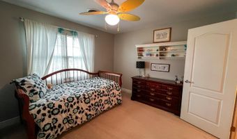 280 Arlington Dr, Batesville, IN 47006