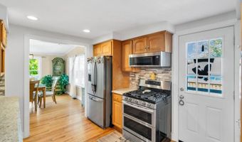 43 Everett Dr, Andover, NJ 07801