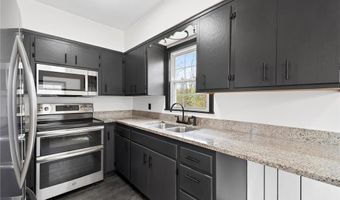 16107 7th Ave NW, Andover, MN 55304