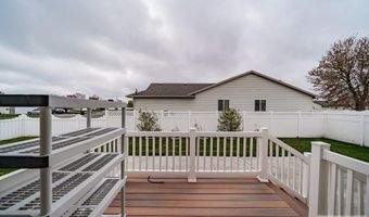 3557 Stonegate Dr, Ammon, ID 83406