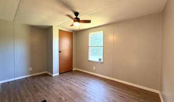 2765 County Line Rd, Andrews, SC 29510