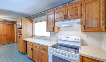 235 Random Rd, Arkansas City, KS 67005