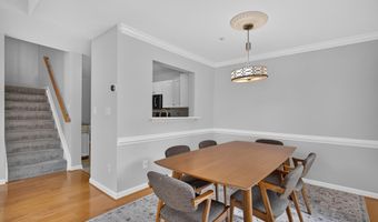 6607 THACKWELL Way 2203, Alexandria, VA 22315