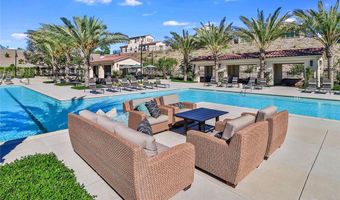 2410 Quartsite Dr, Camarillo, CA 93012