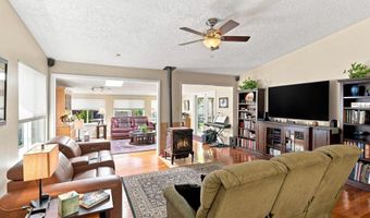 7108 Vivian Dr NE, Albuquerque, NM 87109