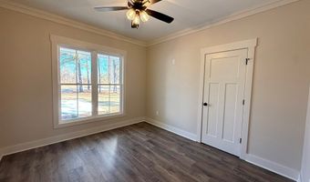 2302 Thomas St, Adel, GA 31620