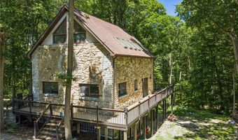 145 Center Grange Rd, Aliquippa, PA 15001