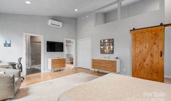 140 Waynesville Ave, Asheville, NC 28806