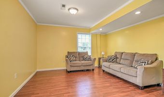 245 NW Leonard St, Abingdon, VA 24210
