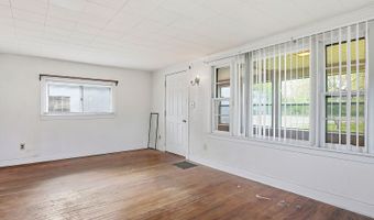 42169 N Lake Ave, Antioch, IL 60002