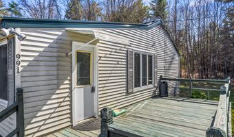 991 Oakland Rd, Belgrade, ME 04917