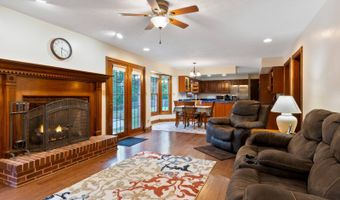 469 Mountain Ln, Albany, KY 42602