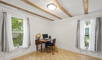 425 W Franklin St, Troy, OH 45373