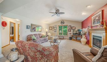 N9539 CHADBURY Lane, Appleton, WI 54915