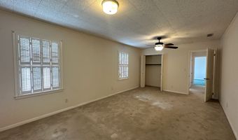 901 4th, Adel, GA 31620