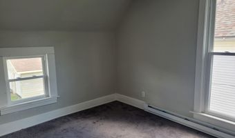 210 N Gilbert St, Ada, OH 45810
