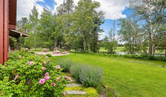 1160 Swan Horseshoe Dr, Bigfork, MT 59911