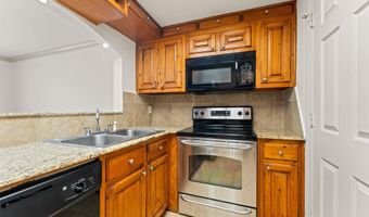 2045 N 3rd St #128, Baton Rouge, LA 70802