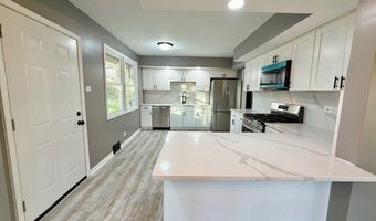 22 W070 Byron Ave, Addison, IL 60101