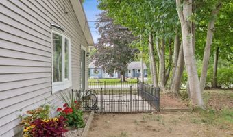 295 S Main St, Auburn, ME 04210