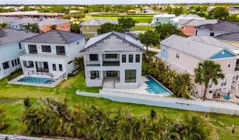 6526 SIMONE SHORES Cir, Apollo Beach, FL 33572