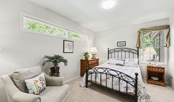 507 Woodgrove Dr 31, Ann Arbor, MI 48103