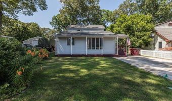221 Riverside Dr, Bayville, NJ 08721