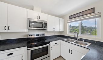 806 E 4th 9, Escondido, CA 92025
