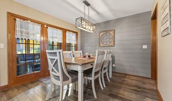 209 River Dr, Bloomfield, IN 47424