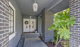 5947 Saint Laurent Dr, Agoura Hills, CA 91301