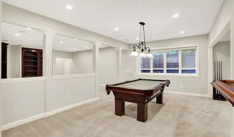 4498 Nottinghill Dr, Avon, IN 46123