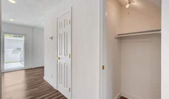 571 Greenbriar Townhouse Way, Las Vegas, NV 89121