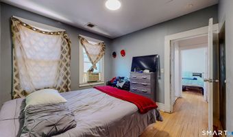 107 Fairview Ave, Bridgeport, CT 06606