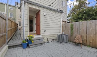 120 S WOLFE St, Baltimore, MD 21231
