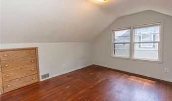 1318 Irving St, Alexandria, MN 56308