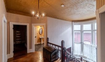 605 Atchison St, Atchison, KS 66002