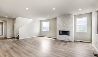 202 Sugar Beet Ln, Berthoud, CO 80513