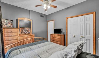 596 Vaughn Trl, Akron, OH 44319