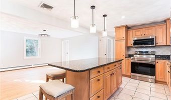 680 Fletcher Rd, North Kingstown, RI 02852