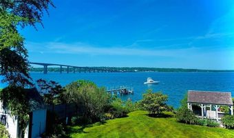 213 Seaside Dr, Jamestown, RI 02835