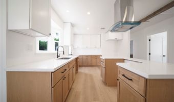 805 S Poinsettia Ave, Compton, CA 90221
