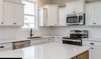 405 NE 59th St, Ankeny, IA 50021