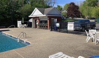 21 Clarks Rd, Amesbury, MA 01913