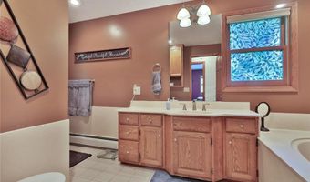 706 Benton St, Anoka, MN 55303