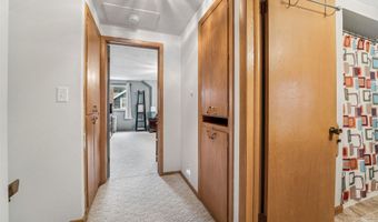 1413 E PERSHING St, Appleton, WI 54911